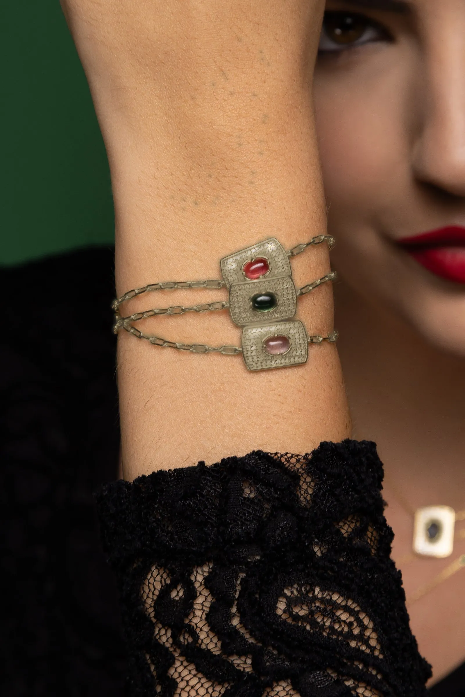 Pulseira em bruto, latão sem banho